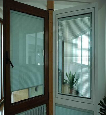 Puerta exterior de cristal interna horizontal de 22 de los x 36in Mini Blinds For Windows Between
